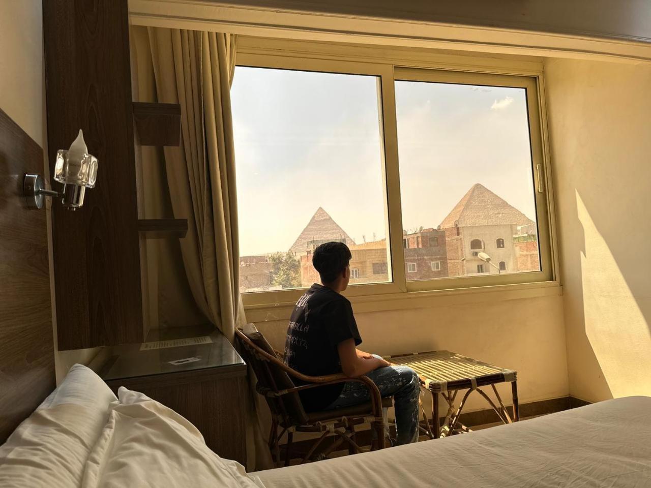 Hassan Pyramids Hotel Kafrat al Jabal Bagian luar foto